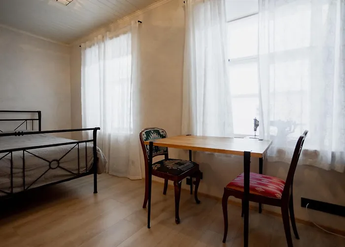 Von Aghte Small Kuressaare